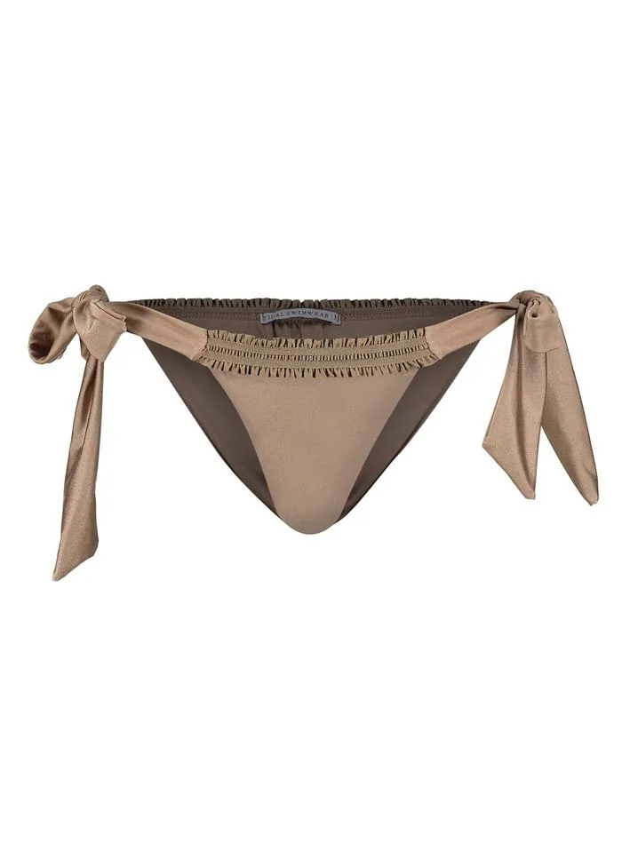 Claire – Toffee Front