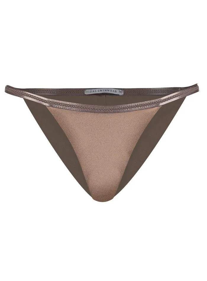 Lucy – Toffee Front